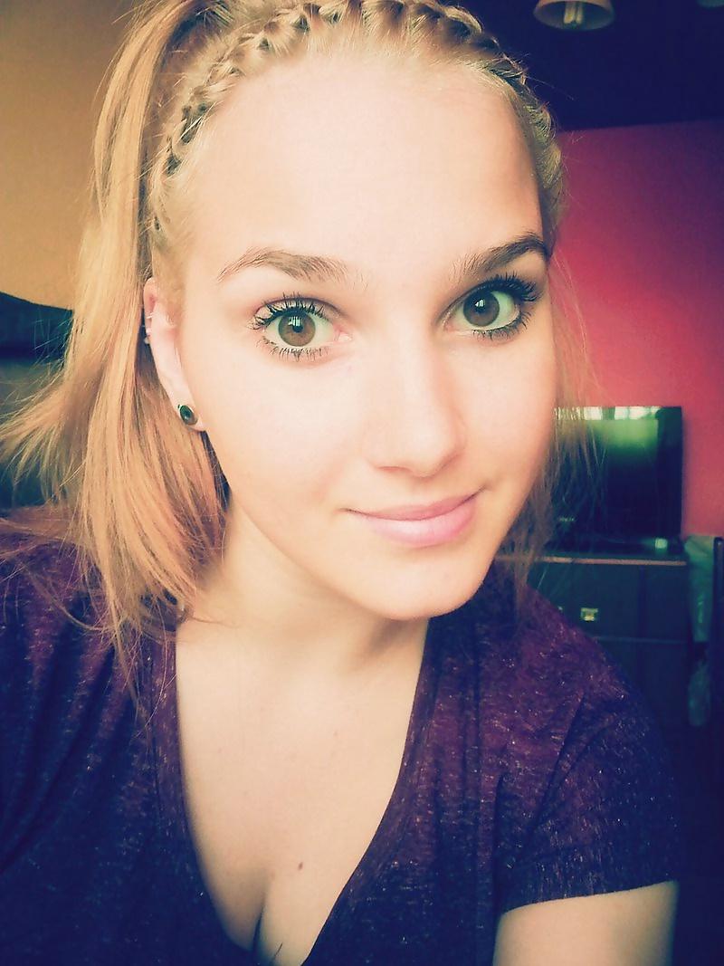 25P Polish Teen 