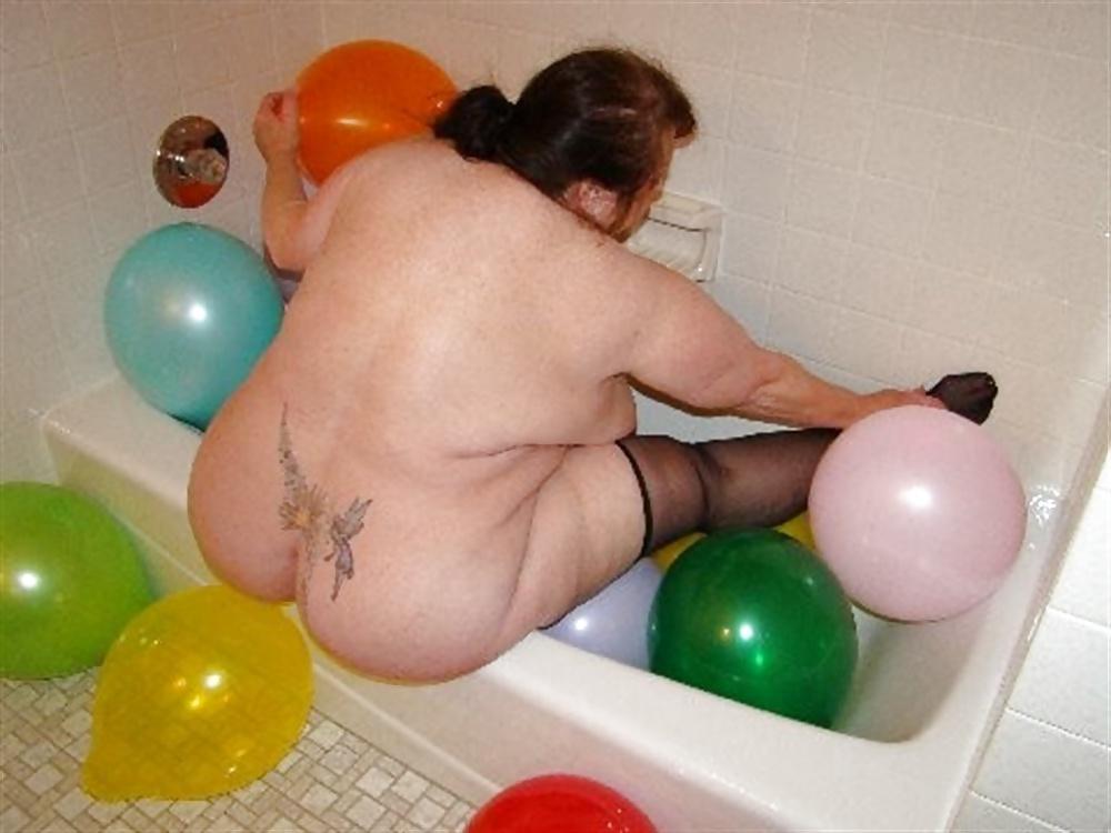 9P Pearadise! (Mature BBW)