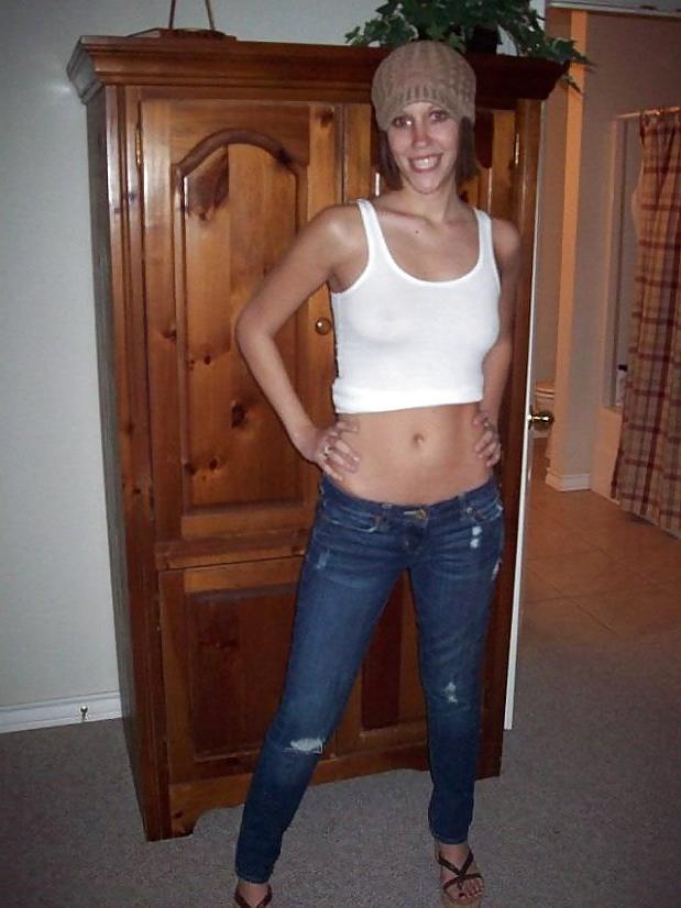 6P Tall brunette