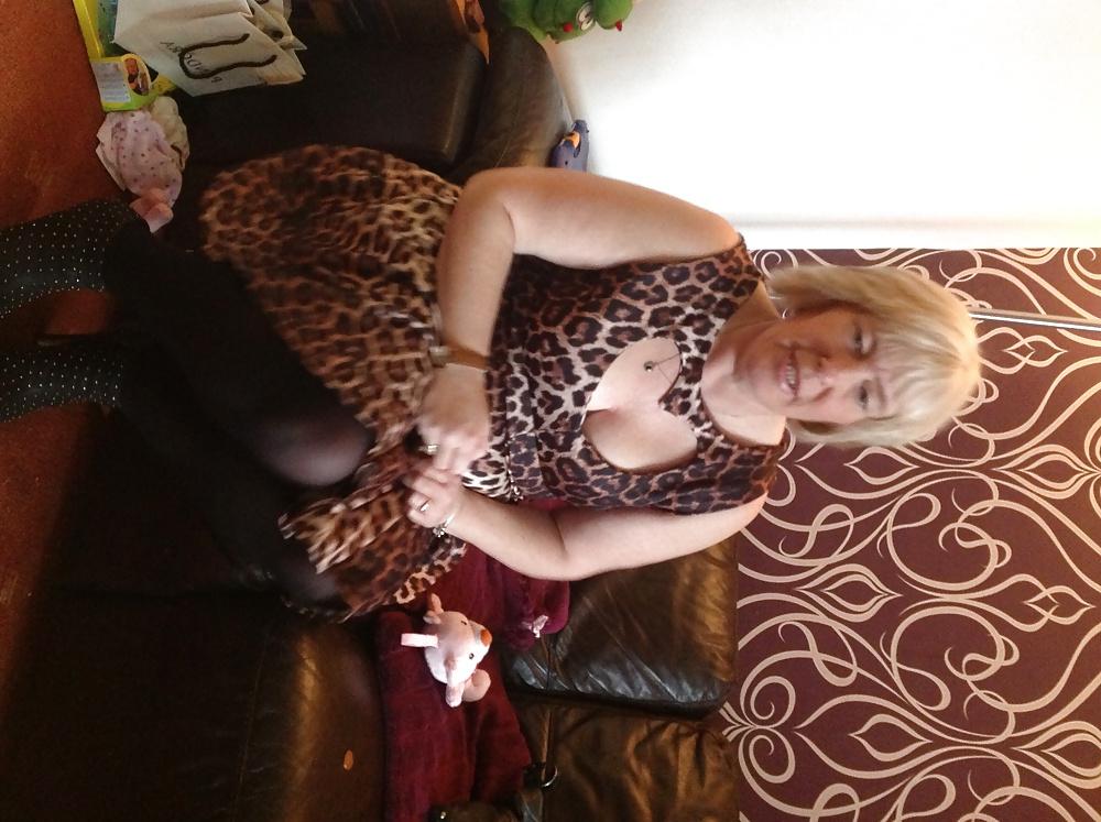 15P Leeds Gilf
