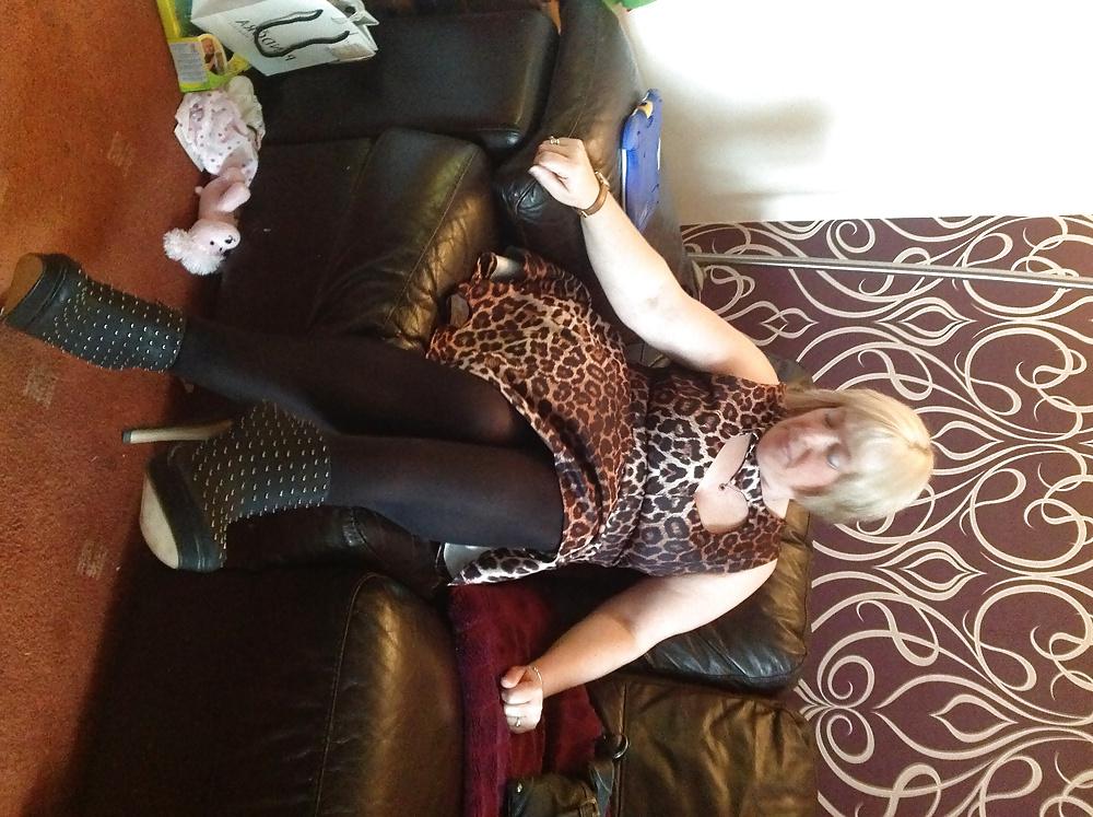 15P Leeds Gilf