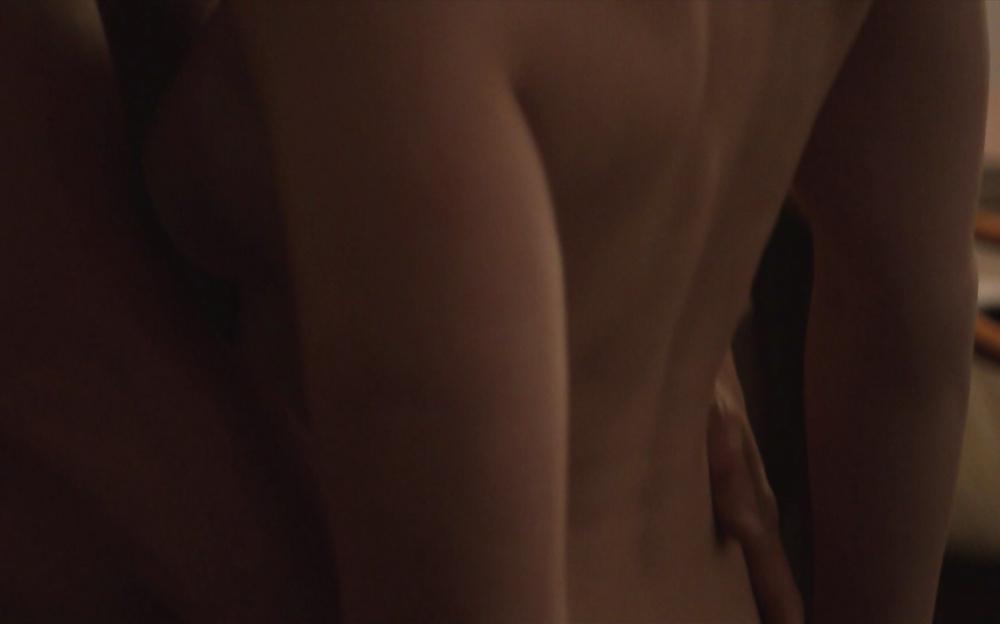 25P Emily Blunt Ultimate Nude Collection