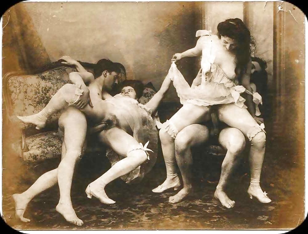 18P Esel loves... Vintage Porn