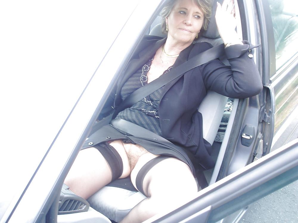 19P Blond Exhibitionist Granny