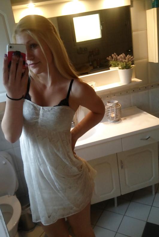 25P Swedish girl with amazing ass