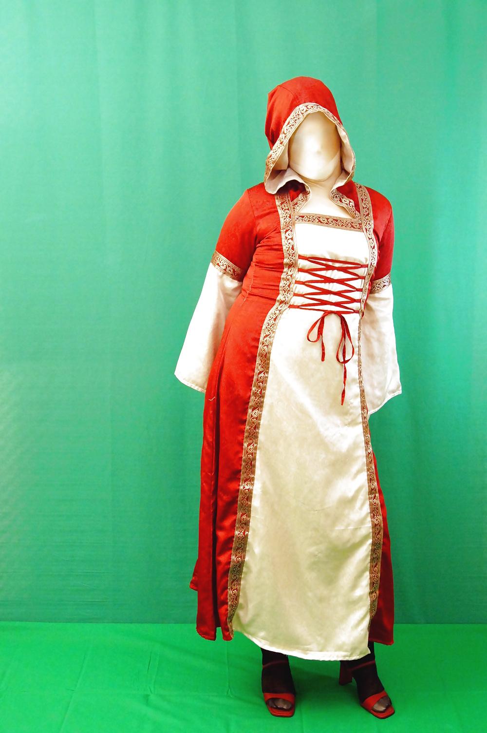 4P Medieval tranny