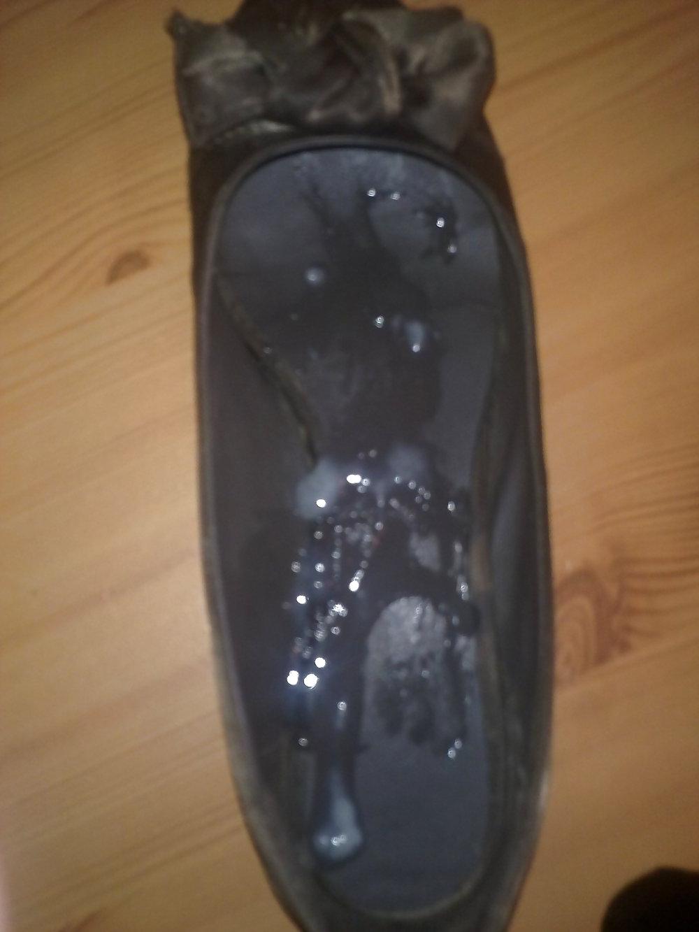 12P Chiks hot ballerina