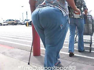 25P Candid bbw mature women 