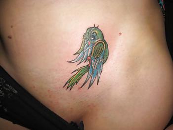 9P Intim tattoo