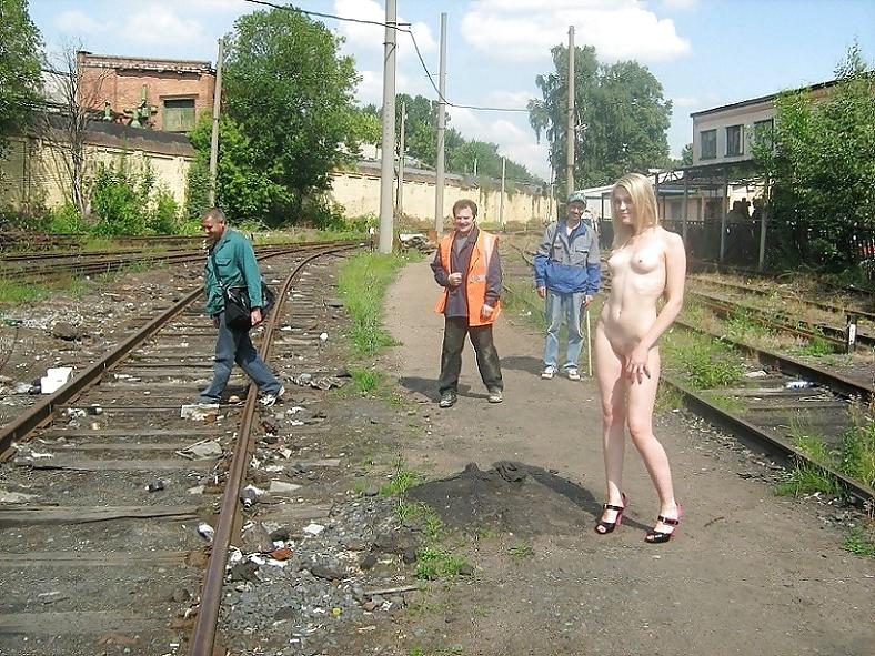 25P Russian girl love posing outside