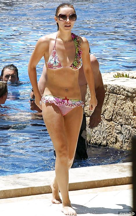 19P Hot Irish Celeb Una Healy