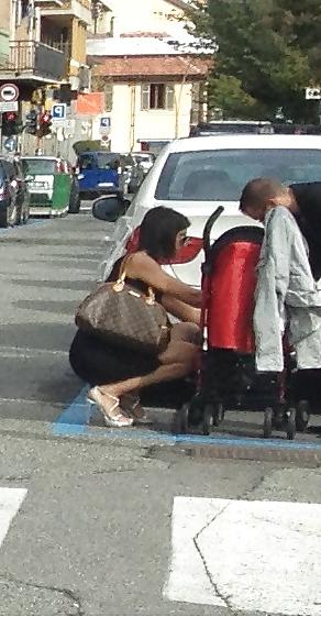 8P High heels in italian streets.tacchi per le vie italiane