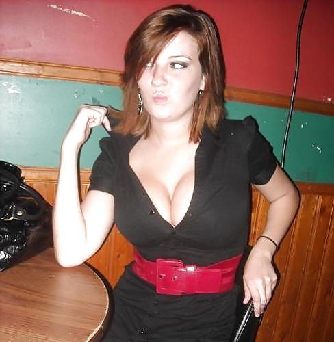 25P Massive Cleavage and Big Tits 