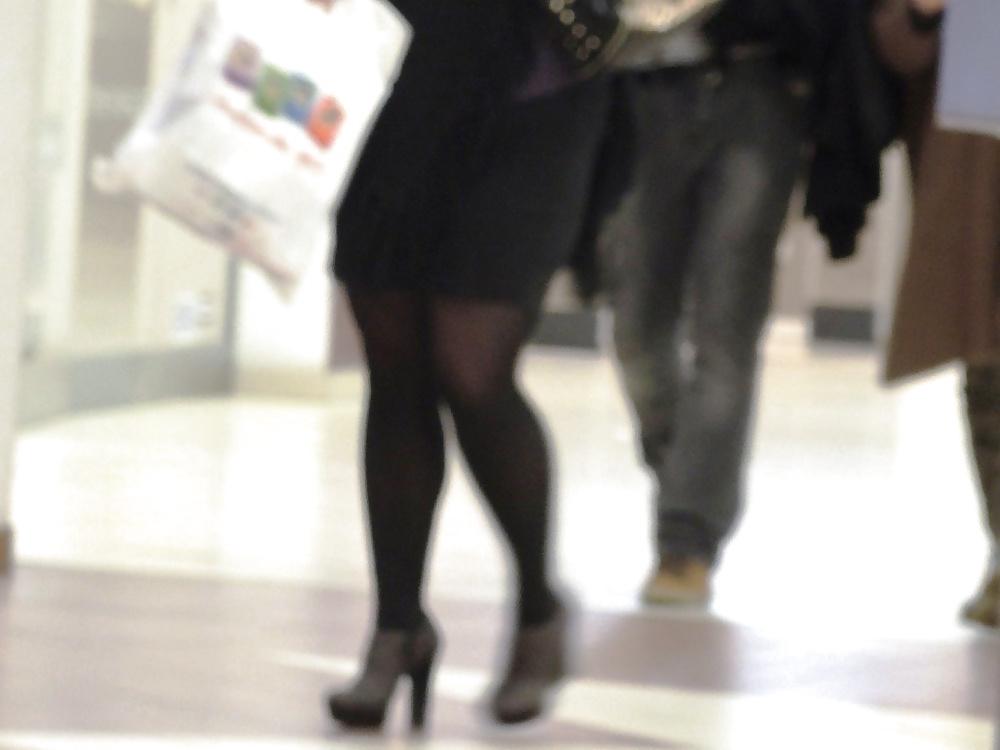 12P Polish legs and ass secretly