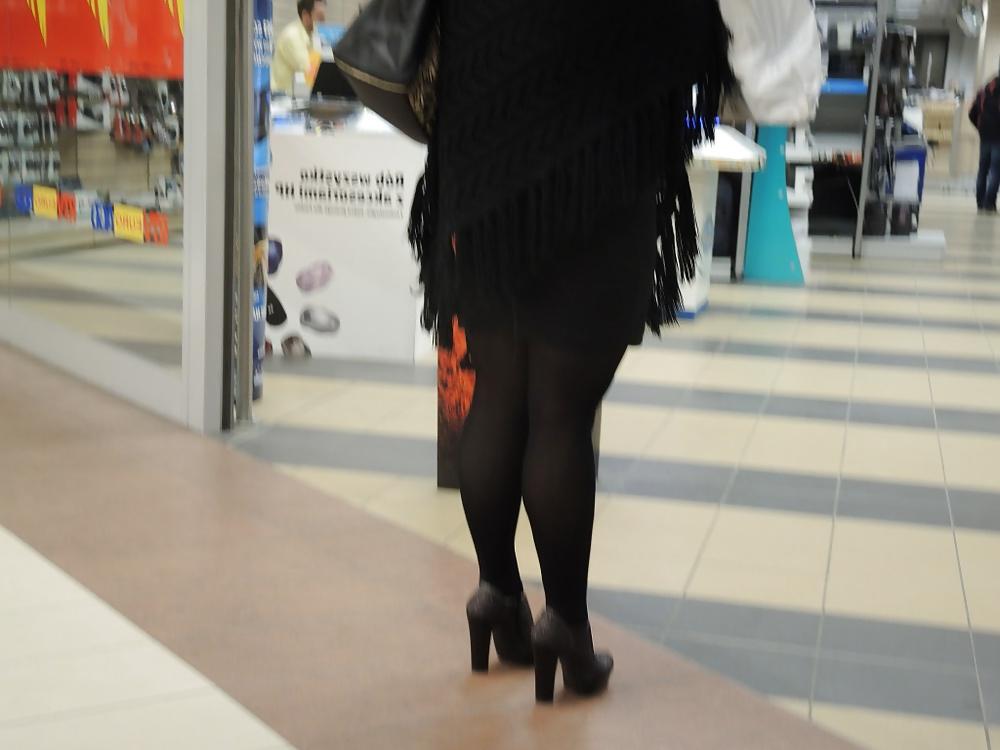 12P Polish legs and ass secretly