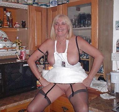25P G I L F  Slut  7