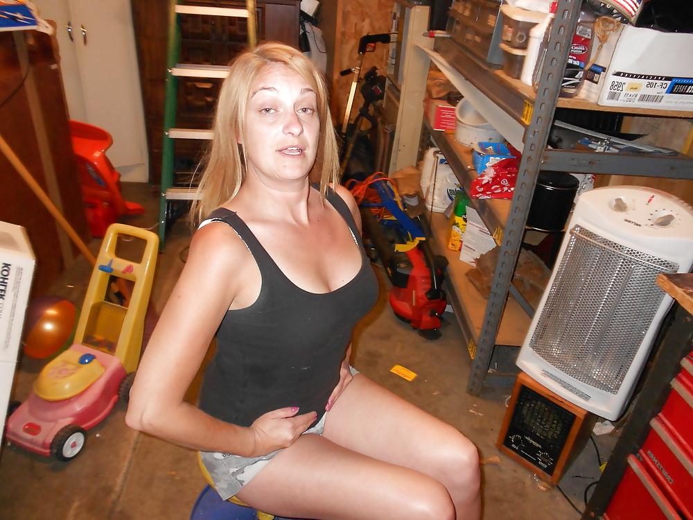 6P Who wants to cum in her mouth?