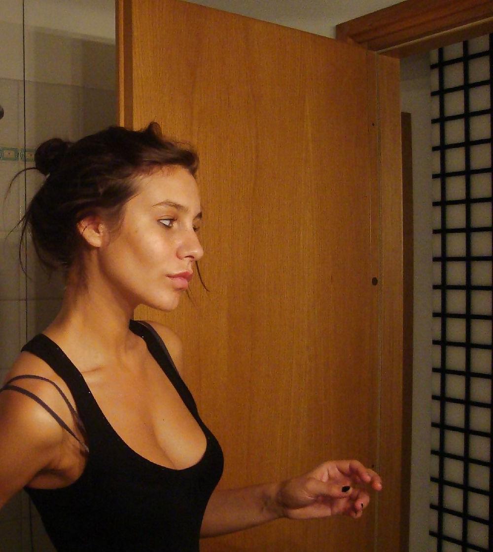 25P Giorgia (italian hot girl)