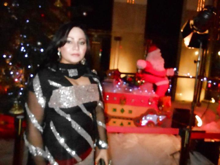 25P Paki diya ali sexy stage dancer