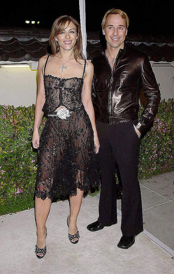 25P Celebrity see through 2-