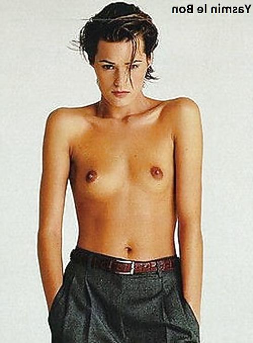 25P A-Z of Celebrity Caps,Stills & oops 181