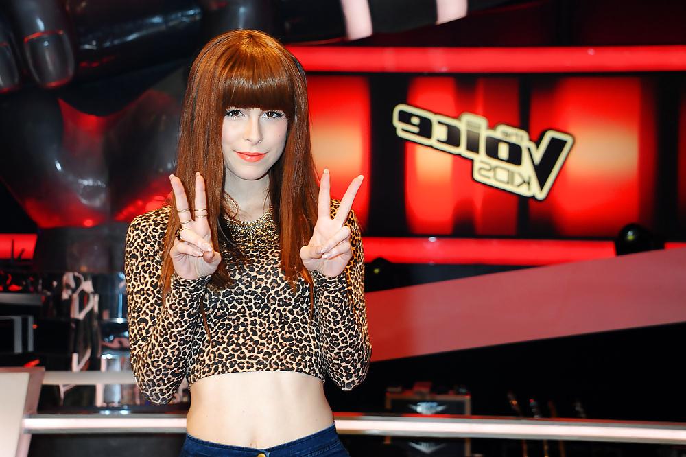 25P Lena Meyer-Landruth Skinny in Jeans II