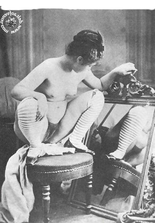 25P Vintage Nudes 6