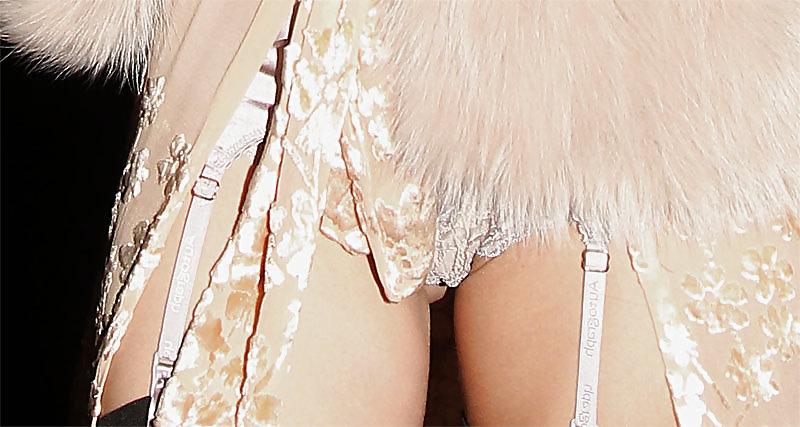 25P Celebs oops 42