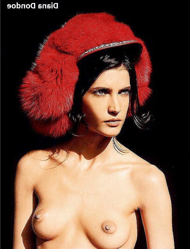25P A-Z of Celebrity Caps,Stills & oops 177
