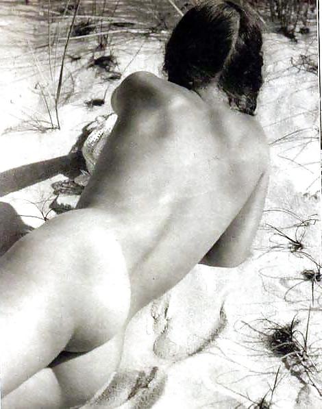 25P Vintage naturism 3