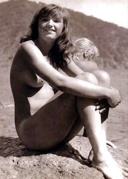 25P Vintage naturism 1