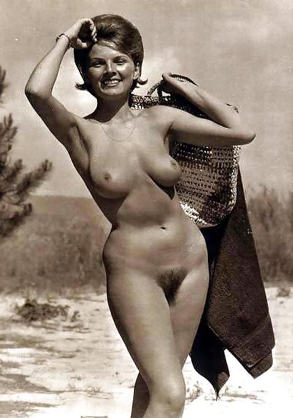 25P Vintage naturism 1