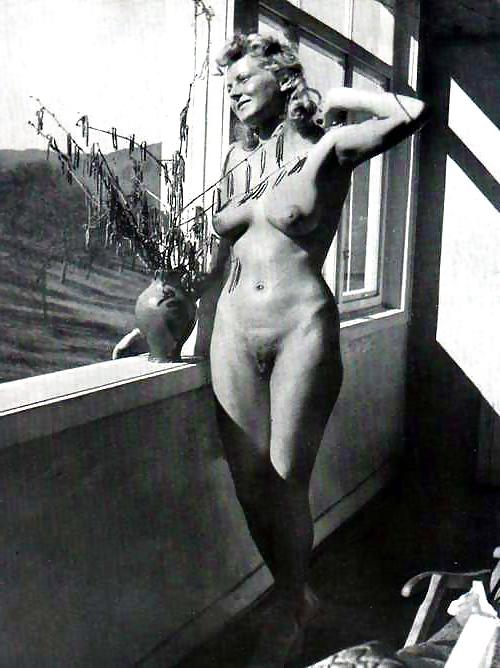 25P Vintage naturism 1