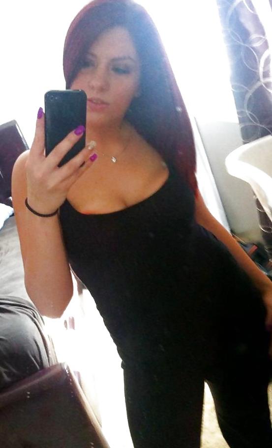 25P Tits vs. Legs