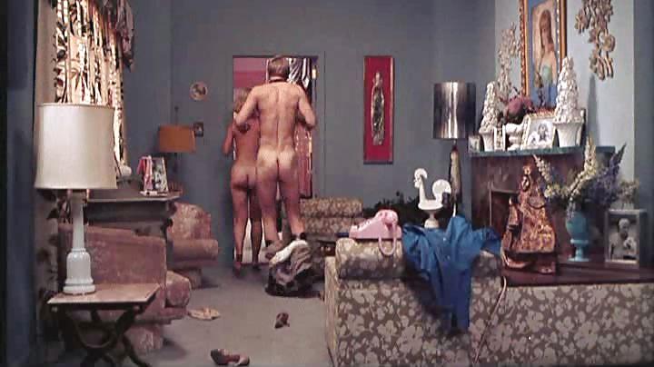 14P Mature celebrity Sylvia Miles.