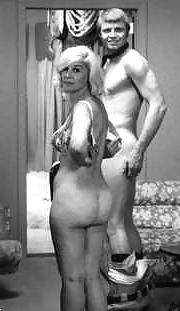 14P Mature celebrity Sylvia Miles.