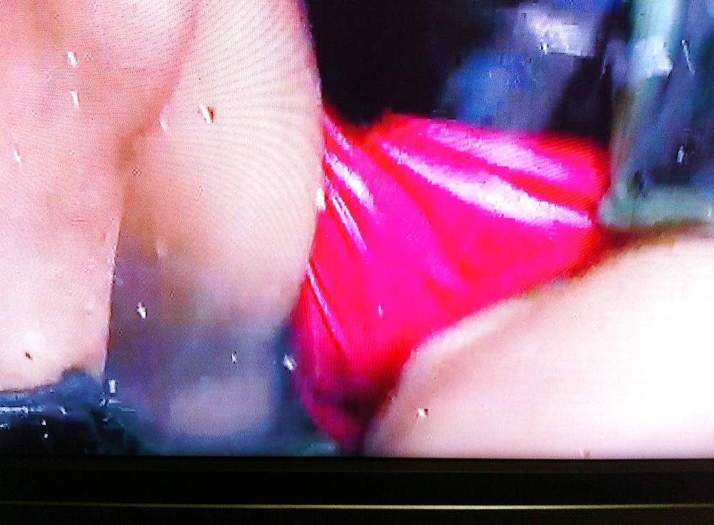 9P Amy willerton celebrity get me out jungle pussy or balls?
