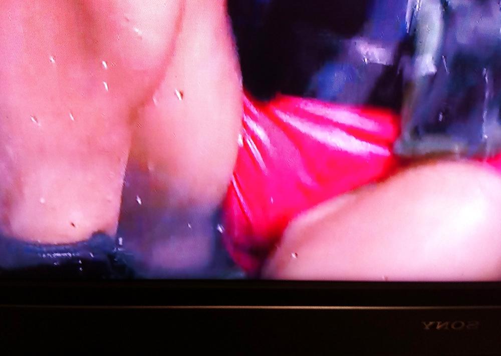 9P Amy willerton celebrity get me out jungle pussy or balls?