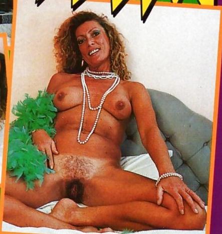 25P Vintage wives 8