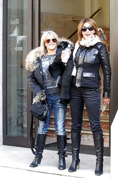 19P Sabrina Salerno vs.Samantha Fox