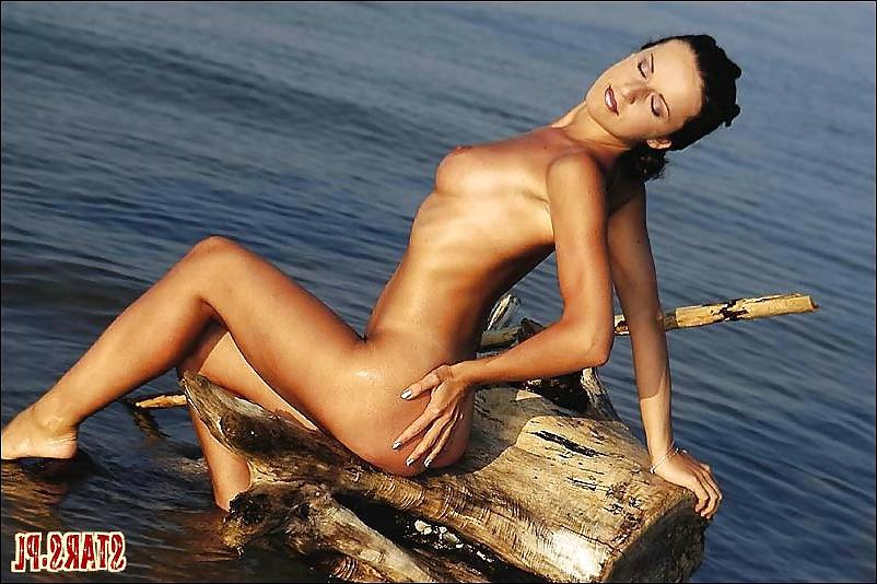 14P Nice polish girl
