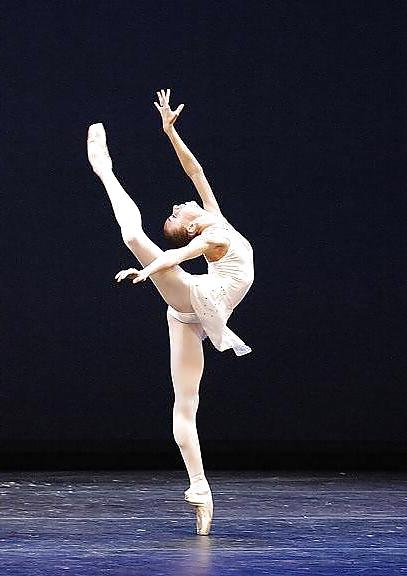 20P Teens balet dancer