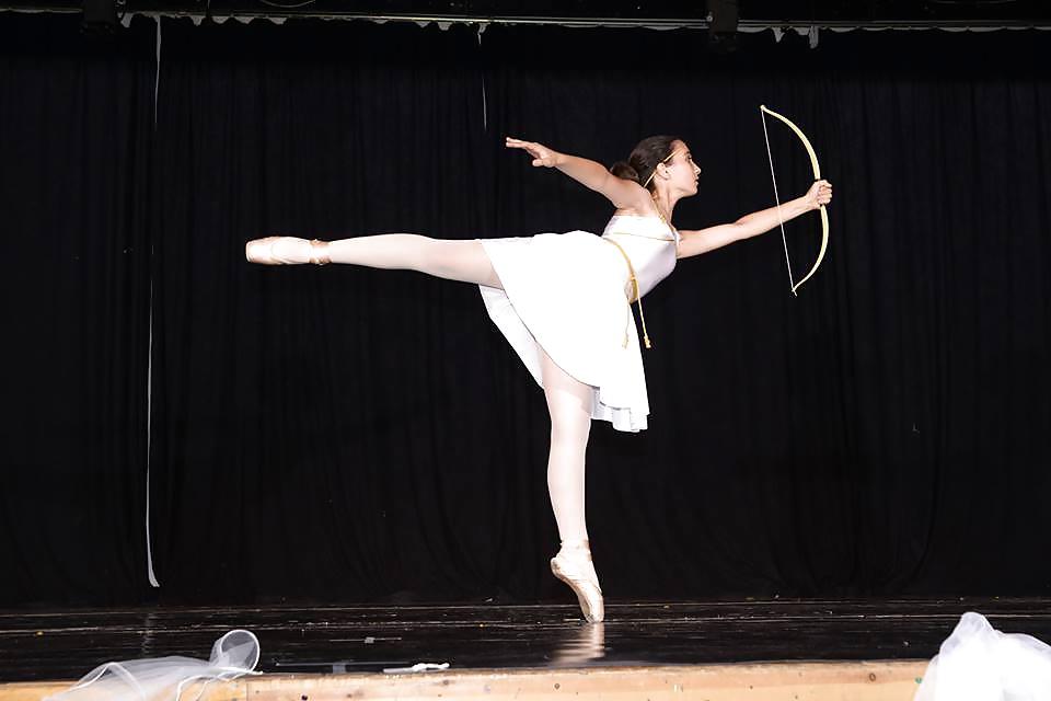 20P Teens balet dancer