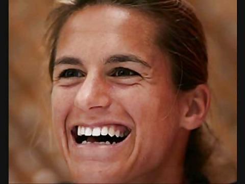 25P Amelie Mauresmo