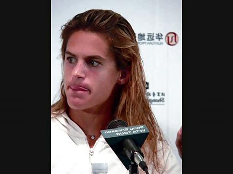25P Amelie Mauresmo