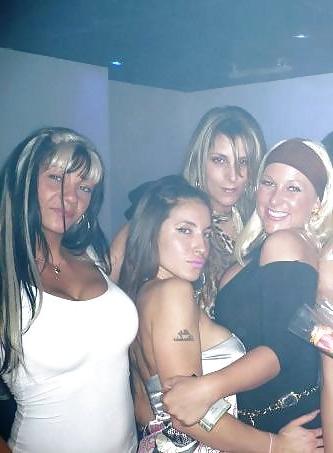 25P Greek Dancer Dina