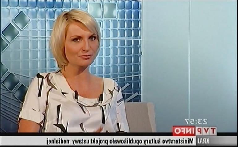 25P Polish weather girl