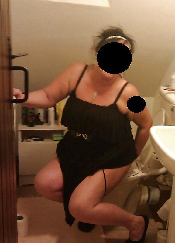 5P Busty Mature BBW Slut