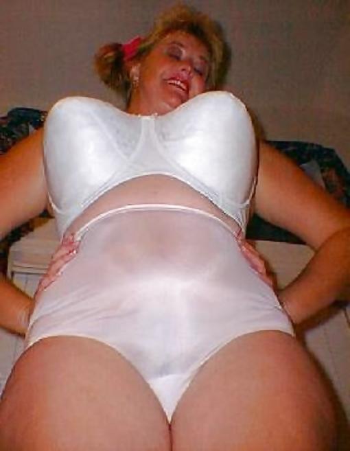 19P Mature-BBW-Ladies 500