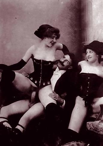 25P Very old Vintage Porn